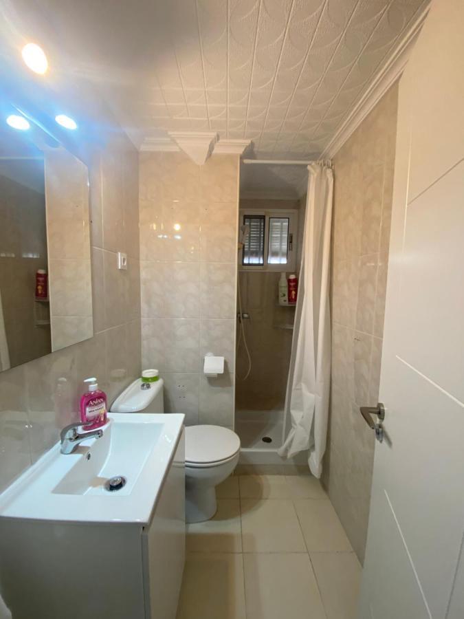 Apartamento Piso Junto Al Hospital Macarena Sevilla Exterior foto