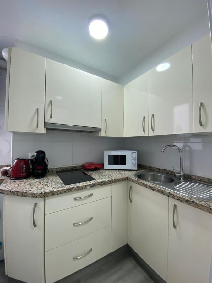 Apartamento Piso Junto Al Hospital Macarena Sevilla Exterior foto