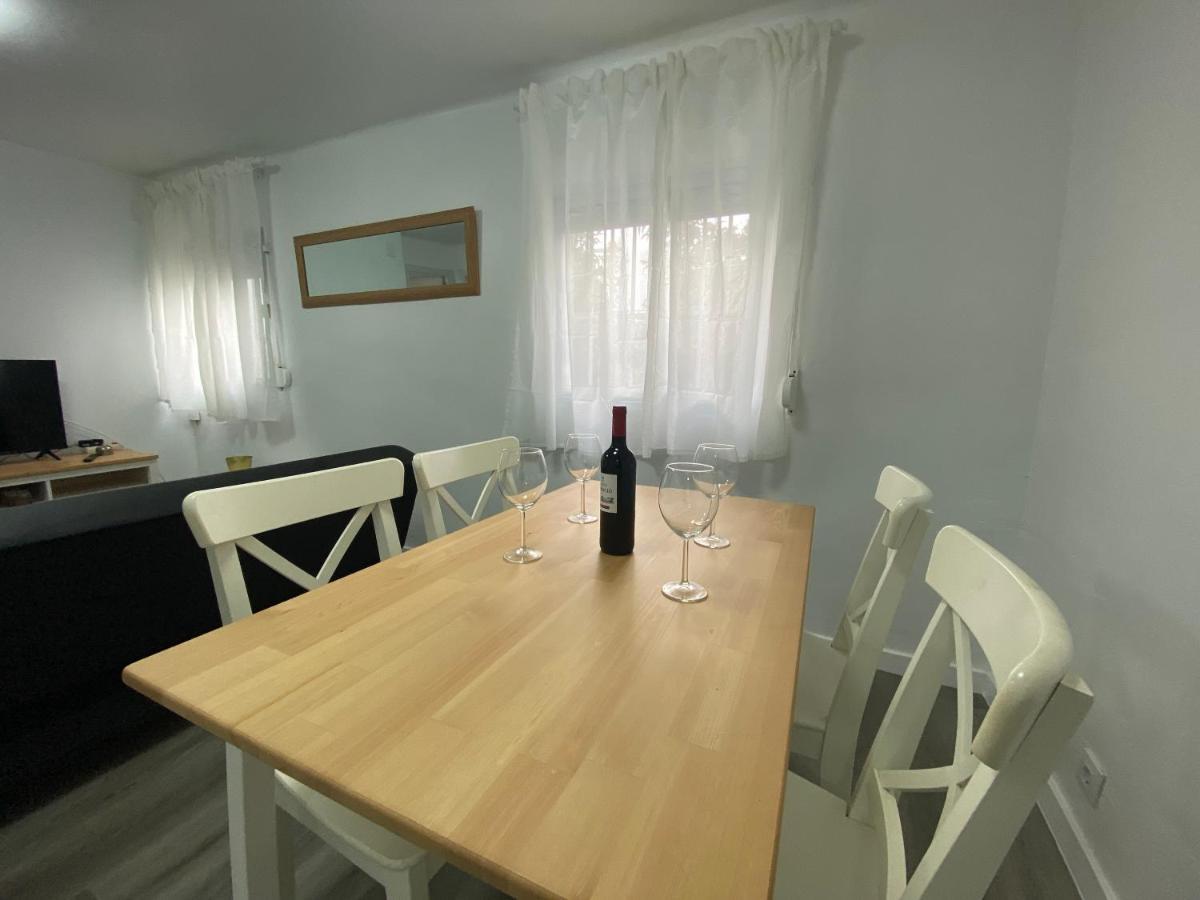 Apartamento Piso Junto Al Hospital Macarena Sevilla Exterior foto