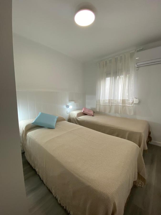 Apartamento Piso Junto Al Hospital Macarena Sevilla Exterior foto
