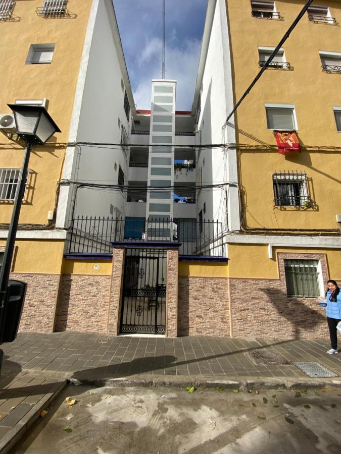 Apartamento Piso Junto Al Hospital Macarena Sevilla Exterior foto